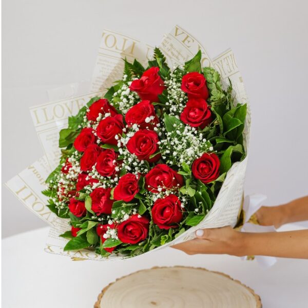 Buquê Rosas Nacionais - 24 Unidades