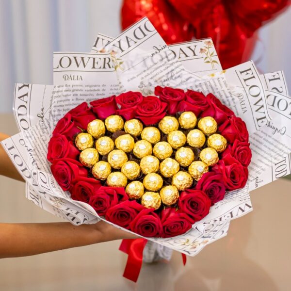 Buquê Coração de Rosas & Chocolates